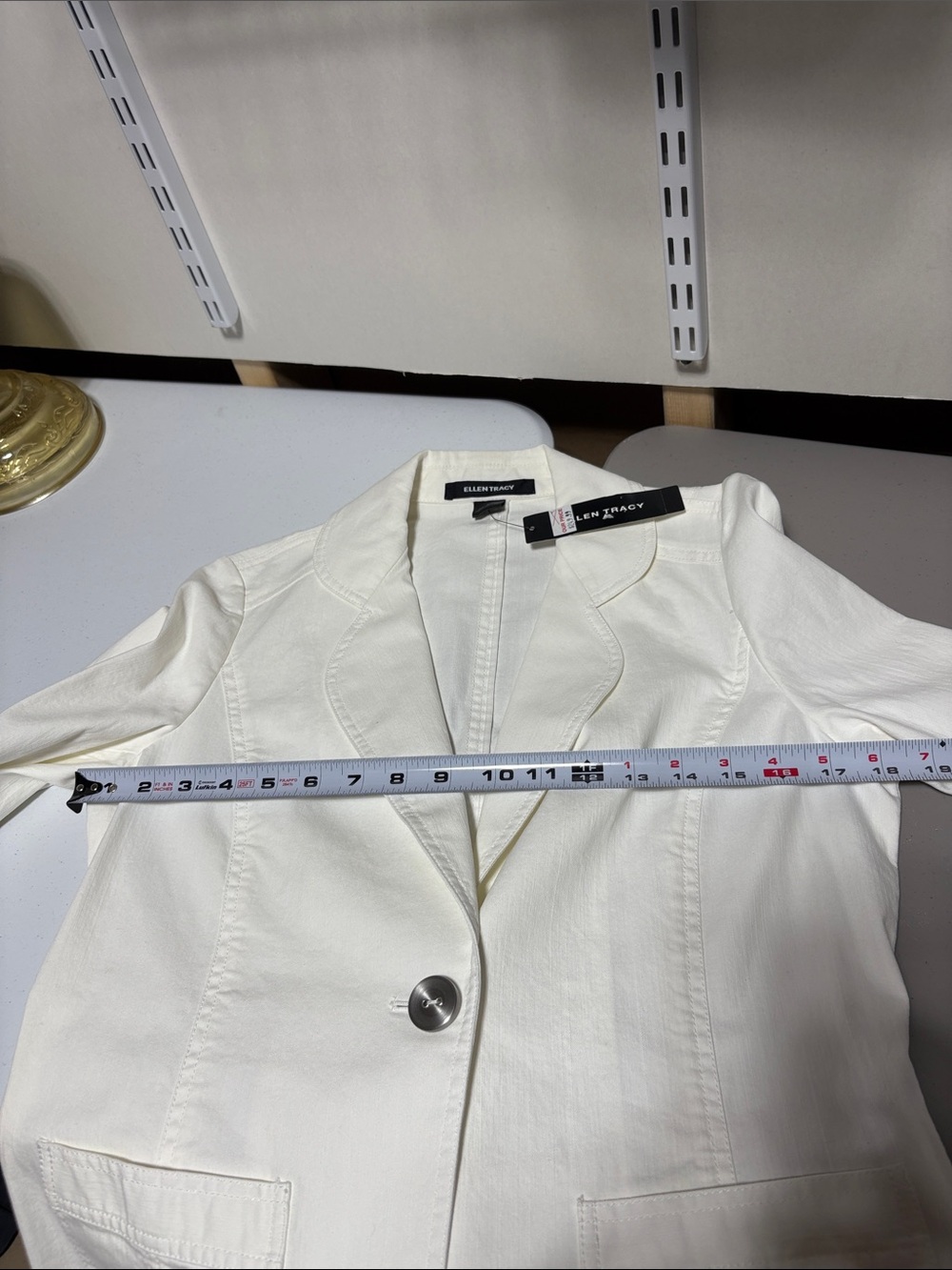 NWT Ellen Tracy white jacket/blazer. Size 8 - Picture 13 of 14